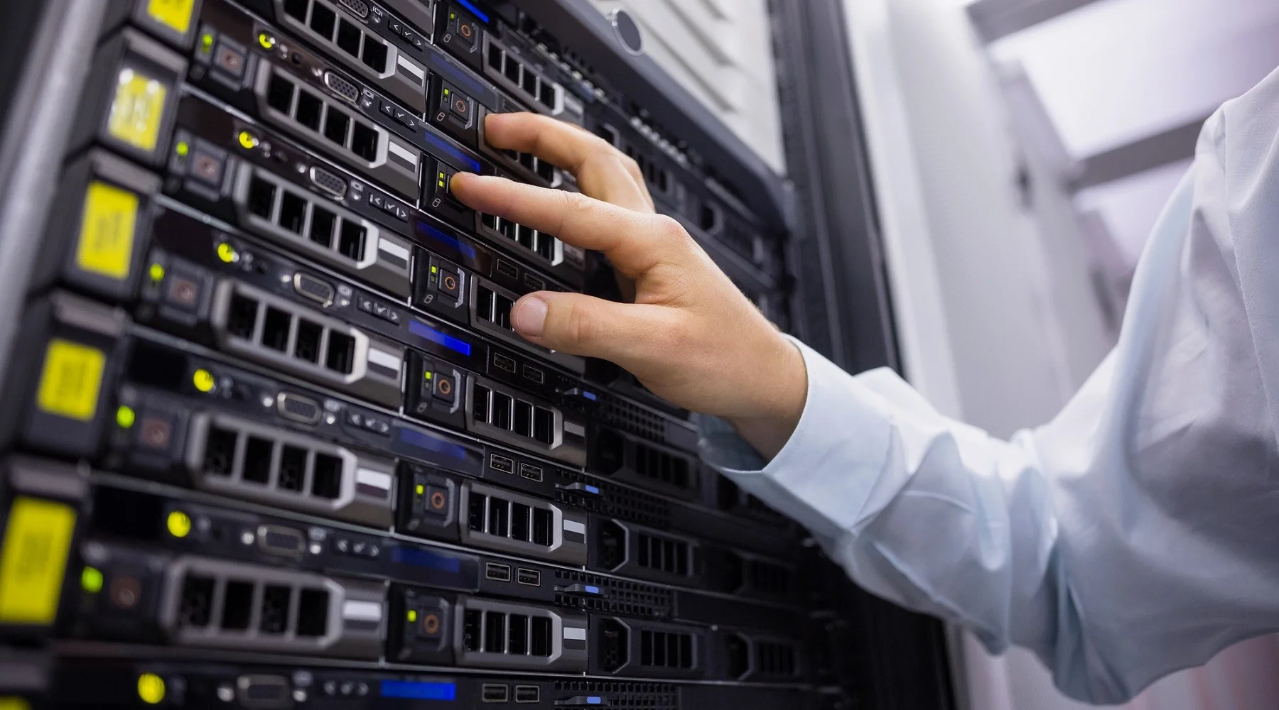 SoftwarePac Data center-devrices